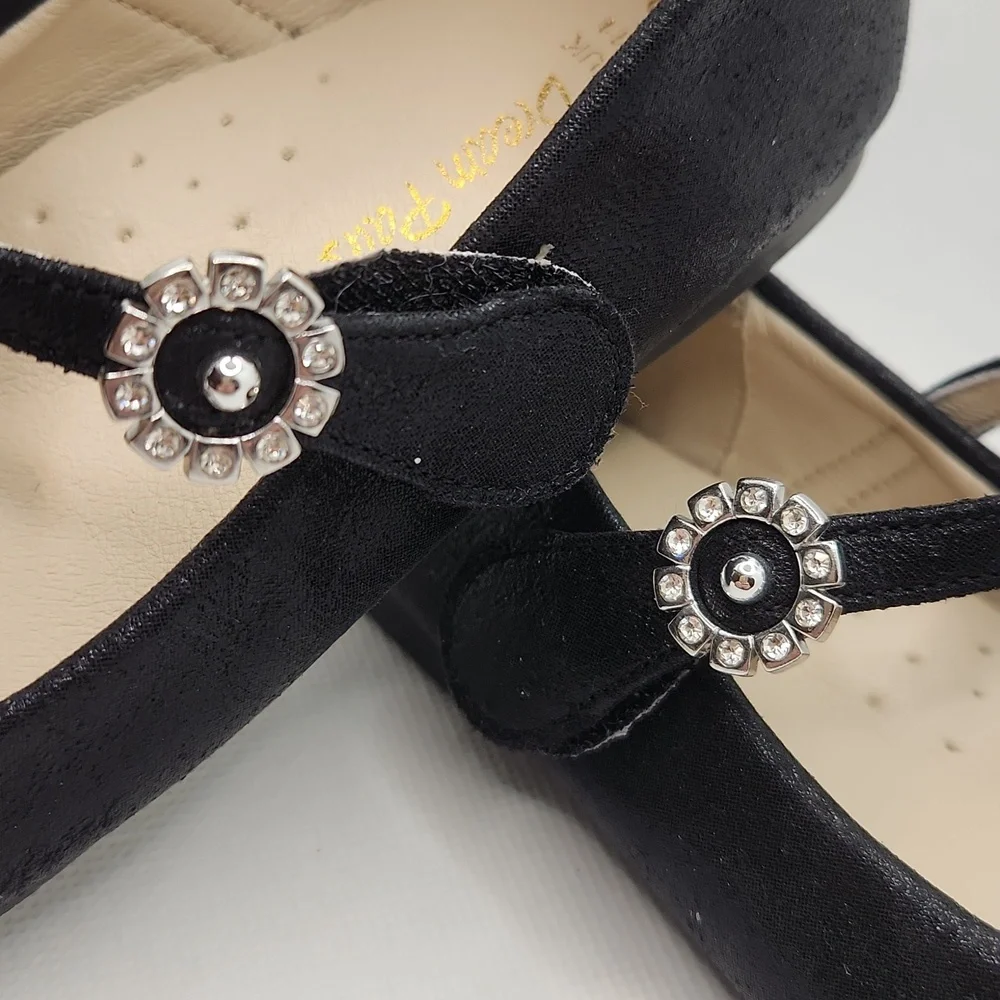 DREAM PAIRS Mary Jane Shoes Heart Rhinestone Front Bow Ballerina Flats Size 12